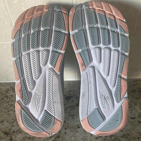 WOMEN'S VIA OLYMPUS 2 - Grey/Salmon Size 11 - Picture 7 of 8